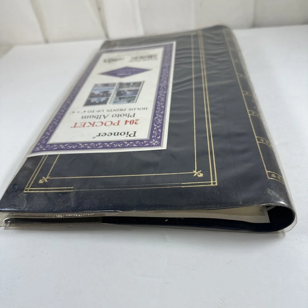 Vintage 1998 Pioneer Blue Gold Photo Album 204 Pocket 4